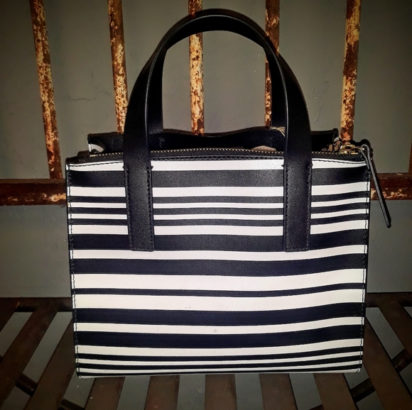 Kate Spade Purse🎉HOST PICK🎉 NWOT - Picture 2 of 4